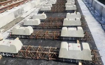 آغاز عملیات ریل‌گذاری فاز اول قطار شهری کرمانشاه