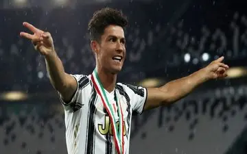 رونالدو برترین بازیکن فصل سری آ لقب گرفت