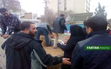 ارسال هفتمین محموله از کمکهای اتاق اصناف و بازاریان خیر کرمانشاه به مناطق سیل زده لرستان به روایت تصویر