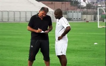  آبروریزی دستیار کی‌روش در کمپ تیم‌های ملی در حضور مشاور فیفا