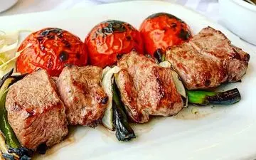 کباب چنجه تابه ای: طعمی لذیذ و تجربه ای آسان از کباب در خانه