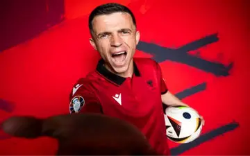 آسانی به تیم ملی آلبانی دعوت شد