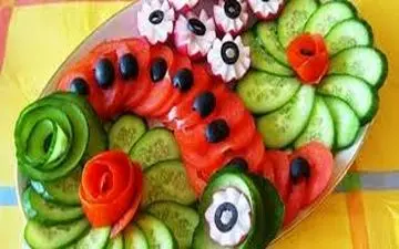 
خیار و گوجه فرنگی؛ ترکیبی ممنوع!
