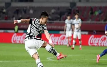 مژده به تیم ملی ؛ ستاره کره ای قاتل پرسپولیس دیدار با ایران را از دست داد