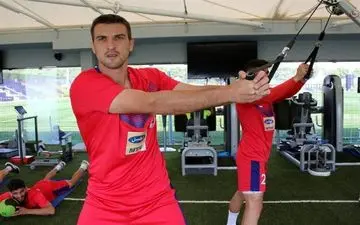  اعلام ترکیب پرسپولیس برای دیدار مقابل ماشین‌سازی/ حضور بودیمیر و اقدام عجیب هواداران پرسپولیس + عکس