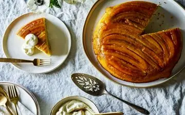 طرز تهیه کیک موز برگردان؛ کیک خوشبو و لطیف با طعمی بی‌نظیر