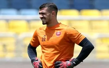 گلر آینده دار در پرسپولیس ماندنی شد؟

