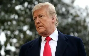 ترامپ از تهدید به بستن مرز مکزیک عقب‌ نشست