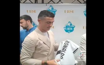 پاسخ رونالدو به سوال درباره مسی: فوتبال نه، فقط آب!