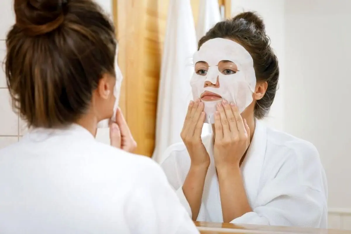 بعد از استفاده از ماسک ورقه ای باید صورت را بشوییم یا نه؟!