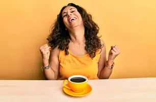 آبکردن چربی شکم با قهوه در ۵ روز | بدون رژیم و ورزش سخت!