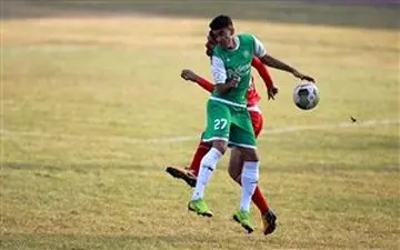  راجع به پرسپولیس حرف نمیزنم، شر می‌شود!