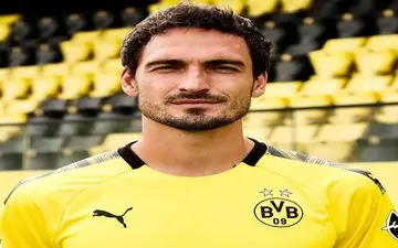 هوملس: شاید فوتبال را کنار بگذارم