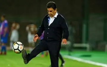 قلعه‌نویی: کیانی از تراکتور جدا شود او را جذب می‌کنیم/ از زنوزی و مهاجری خواستم خودشان با کیانی صبحت کنند