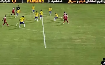 گل دوم پرسپولیس به نفت که به دلیل آفساید مردود شد | فیلم