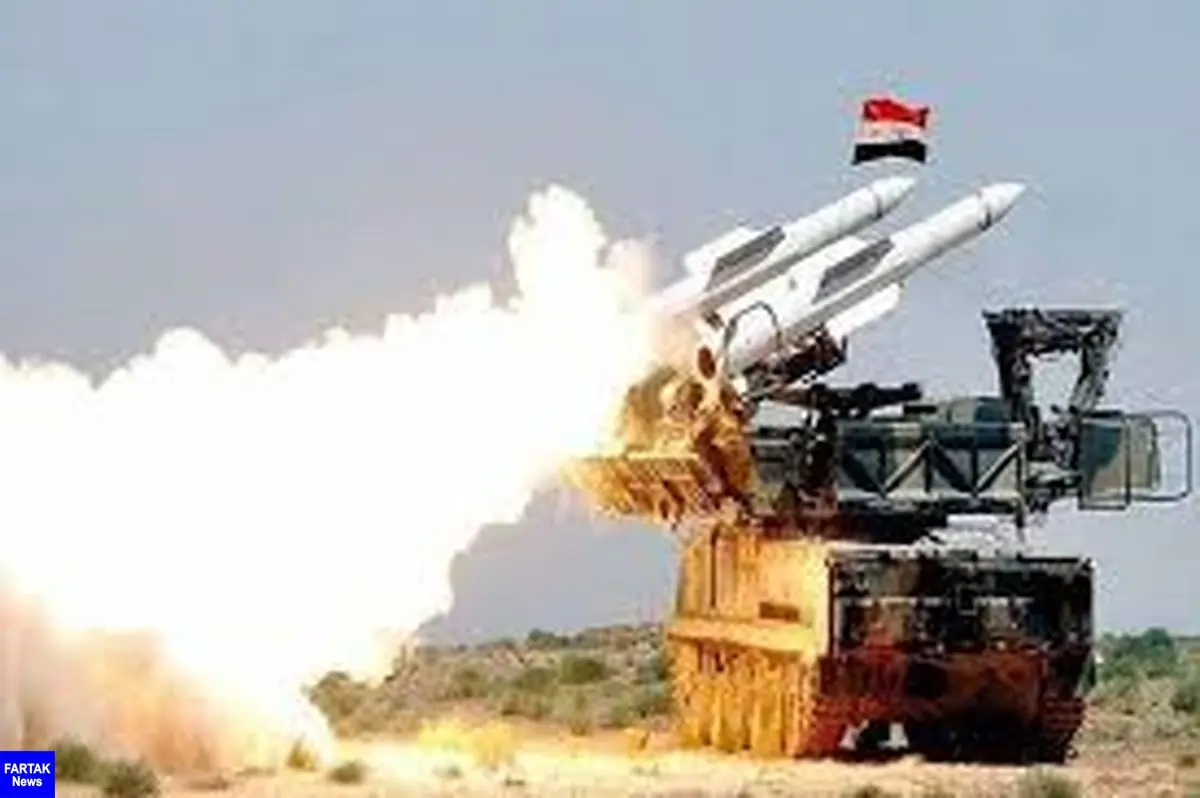 مقابله پدافندی سوریه با موشک‌های اسرائیل در آسمان دمشق