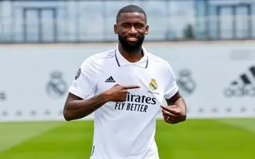 برادرم به احترام چلسی راهی رئال مادرید نشد