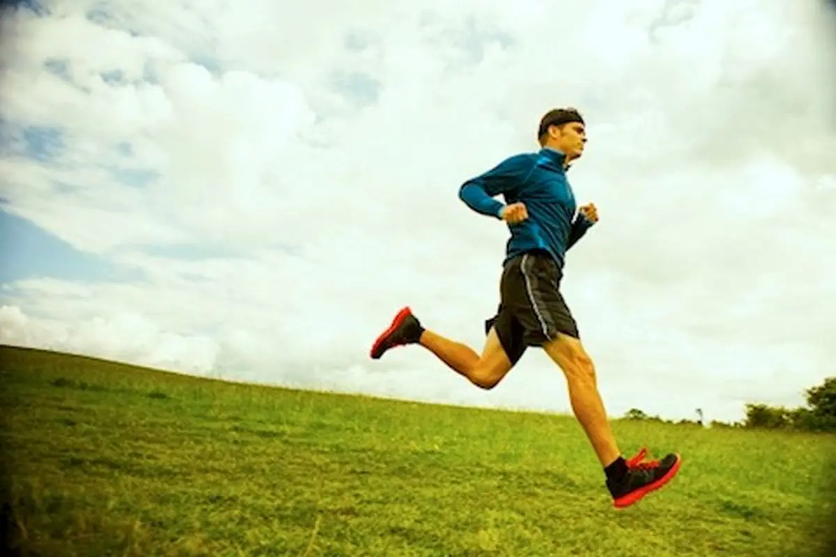  چرا دویدن بهترین ورزش دنیاست؟ ۱۵ دلیل برای دویدن