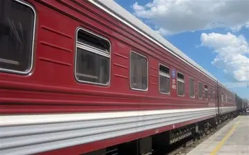 اصرار آخوندی به واردات واگن از خارج در سال تولید و اشتغال 