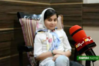ماجراهای عمو احسان و خاله مهسان و  برنامه‌های شاد کودکانه با اجرای پر نشاط در هتل پارسیان