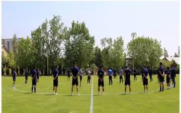 تمرینات استقلال استارت خورد/ یک دقیقه سکوت به احترام ناصر حجازی