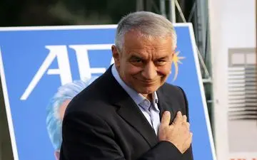 کفاشیان: بازگشت من به فدراسیون فوتبال در حد شایعه است  