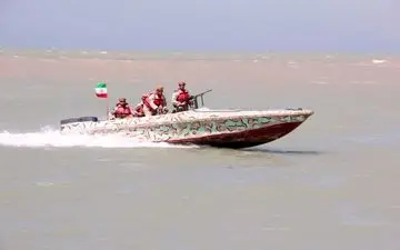 
کشف ۱۳ میلیارد ریال کالای قاچاق در سواحل قشم و بندرلنگه
