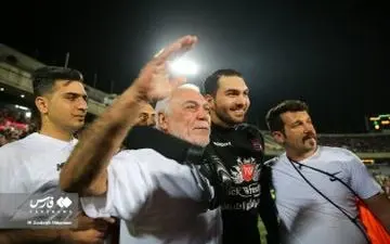 جشن قهرمانی فراموش نشدنی حقیقی با حضور پدر