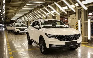 شوک قیمت کارخانه بهمن موتور! شاسی‌بلند ۴۰۰ میلیون گران شد + جدول