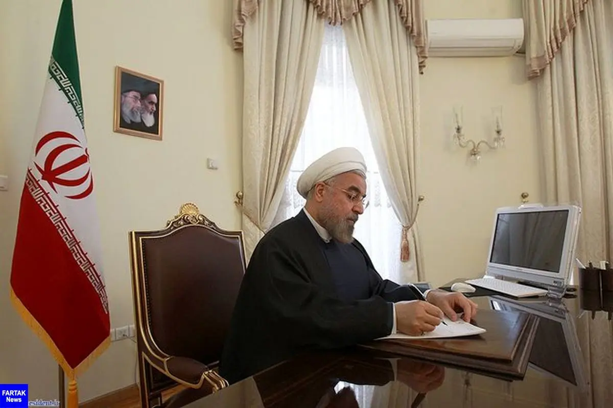دکتر روحانی با استعفای دکتر عباس آخوندی از سمت وزارت راه و شهرسازی موافقت کرد