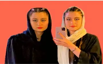 جلف بازی شرم آور سارا و نیکا با دو مرد غریبه + عکس لوررفته