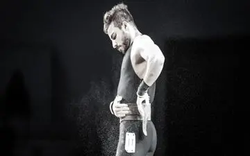 تمرین و رکوردگیری انفرادی رستمی در اردوی وزنه‌برداری/ من و داداشم، شما همه!