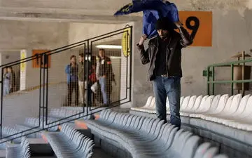 توضیحات سازندگان سریال خانه امن درباره سکانس جنجالی که باعث ناراحتی استقلالی ها شد