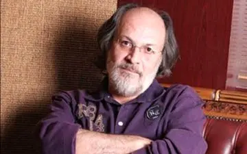  گفت و گویی خواندنی با «امین تارخ»