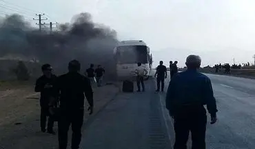 آتش گرفتن اتوبوس مسافربری در جاده همدان - تهران