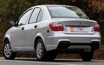  قیمت انواع خودروهای ایرانی امروز یکشنبه 5 فروردین | با ۴۰۰ میلیون تومان چه خودرویی می‌توان خرید؟+ جدول قیمت