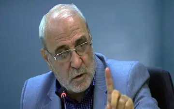 عضو هیأت رئیسه مجلس: دولت تنها ۵۰ هزار میلیارد تومان در لایحه بودجه تغییر ایجاد کرده است