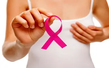 با شایع‌ترین علائم سرطان پستان آشنا شوید