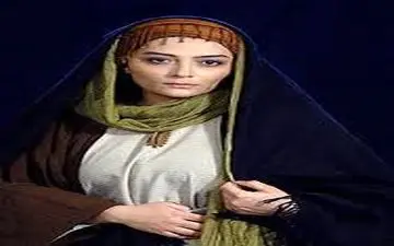 تیپ و ژست جالب پانته آ مهدی نیا در یک مراسم