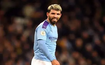 نگرانی ستاره آبی پوشان از بازگشت به زمین فوتبال 