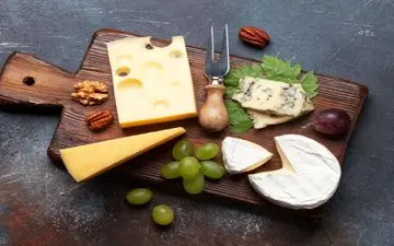 عامل جدید در فهرست پیشگیری از زوال عقل: پنیر را به رژیم غذایی‌تان اضافه کنید