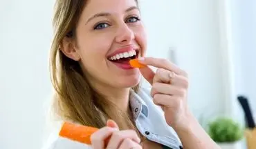 با این خوراکی‌ها، دندان‌هایتان را سفید کنید