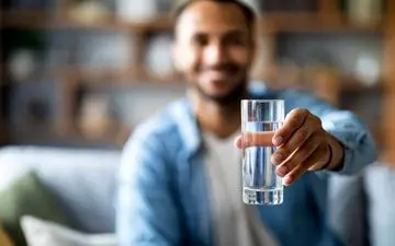 تشنگی پنهان زمستانی؛ رازهای آبرسانی بدن در هوای سرد را فاش می‌کنیم!
