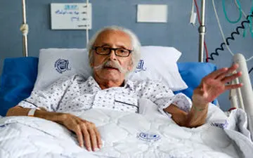 دغدغه‌ها و ناگفته‌های جمشید مشایخی و پسرش در بیمارستان
