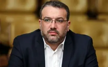 عضو کمیسیون اقتصادی مجلس:
5 درصد مالیات بر ارزش افزوده سفرهای هوایی بین شهری حذف شد