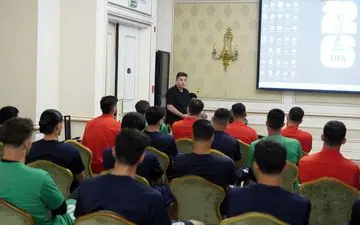 برگزاری جلسه فنی تیم ملی فوتبال ایران در دوحه