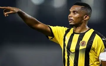 یک فصل دیگر در فوتبال قطر بازی می‌کنم!