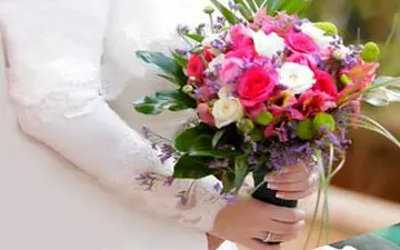 عجیب‌ترین تشریفات مراسم ازدواج/ از قو‌های ساقدوش ۱۵۰ میلیونی تا پرواز عروس وسط مجلس +فیلم 