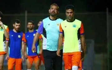 کریمی عذر دو نفر را خواست!