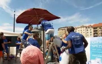 مردی که یخ زد تا معروف شود